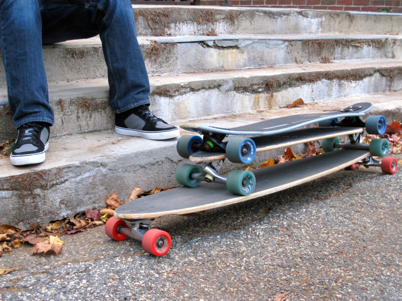 longboard skateboard difference