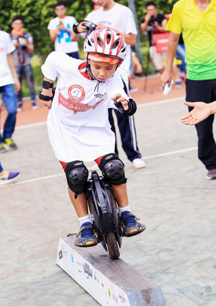 fastest electric unicycle 2018