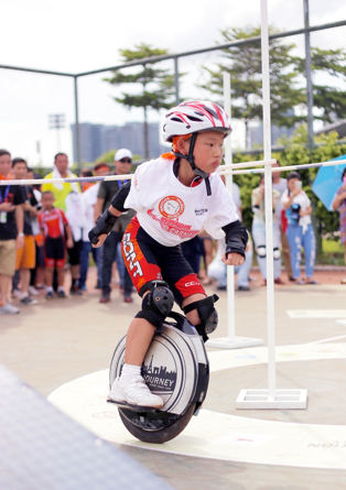 fastest electric unicycle 2018