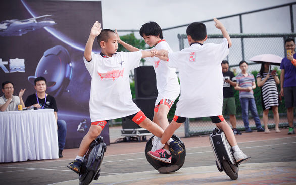 smart self balancing electric unicycle